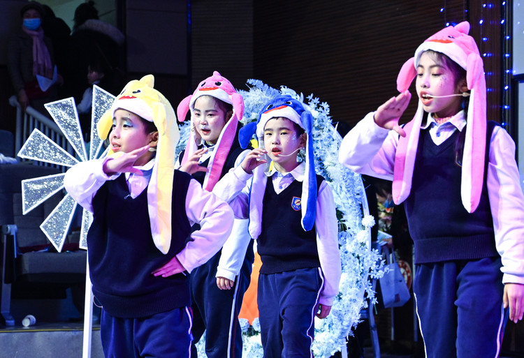 美好學校，百味故事（三）校園里的新奇事